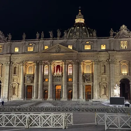 Vatican House 98 *
